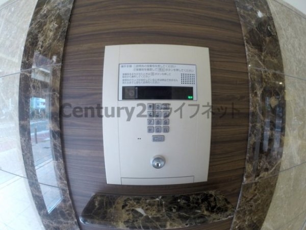 大阪市淀川区十八条１丁目のマンション