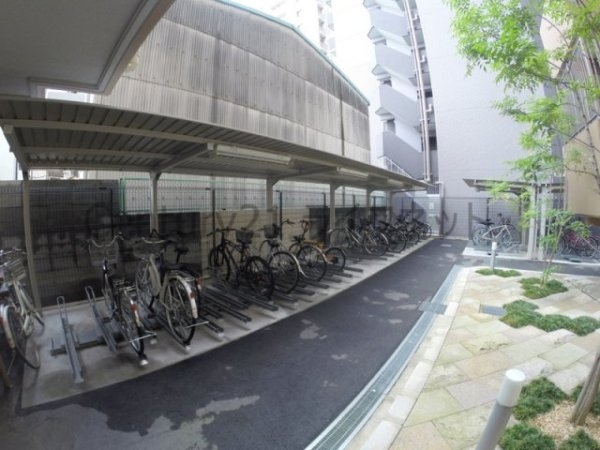 大阪市淀川区十八条１丁目のマンション