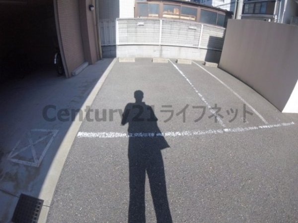 大阪市淀川区十三本町２丁目のマンション