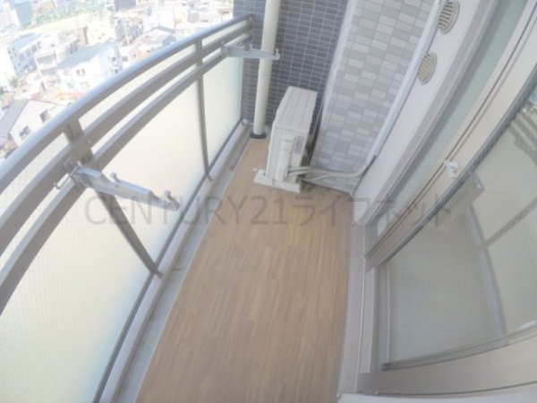 大阪市淀川区十三東３丁目のマンション