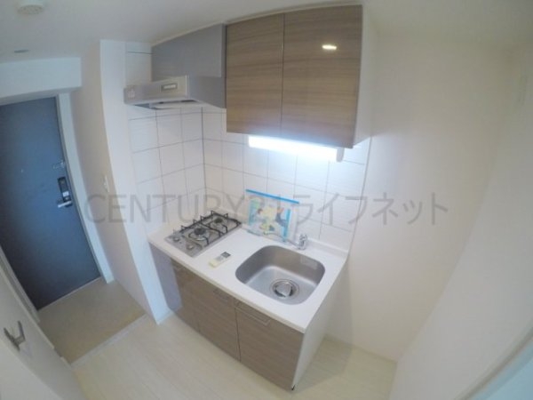 大阪市淀川区十三東３丁目のマンション