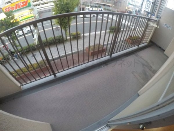 大阪市淀川区十三本町３丁目のマンション