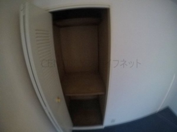 大阪市淀川区十三本町３丁目のマンション