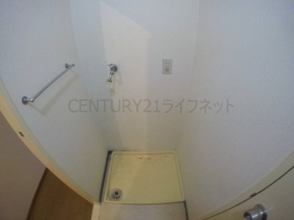 大阪市淀川区十三本町３丁目のマンション
