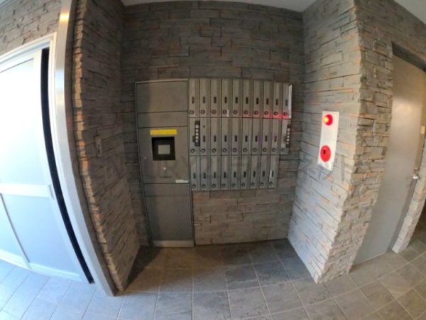 吹田市垂水町３丁目のマンション