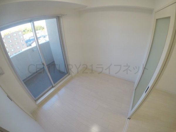 吹田市垂水町３丁目のマンション