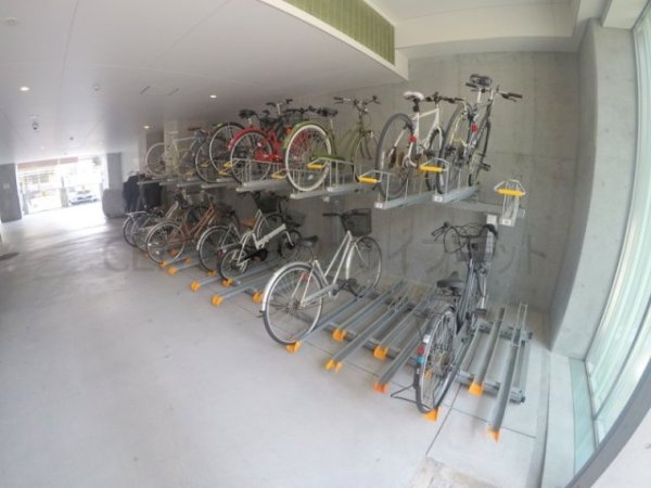 吹田市江坂町２丁目のマンション