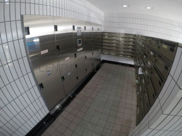 吹田市垂水町３丁目のマンション