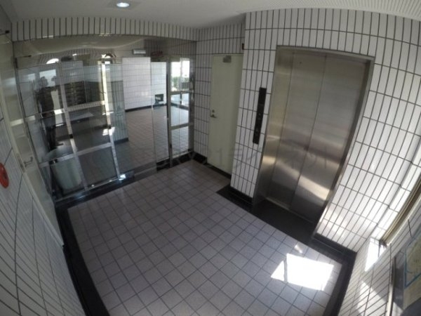 吹田市垂水町３丁目のマンション