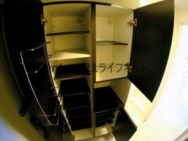 大阪市淀川区十三元今里１丁目のマンション