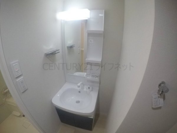 吹田市江坂町１丁目のマンション