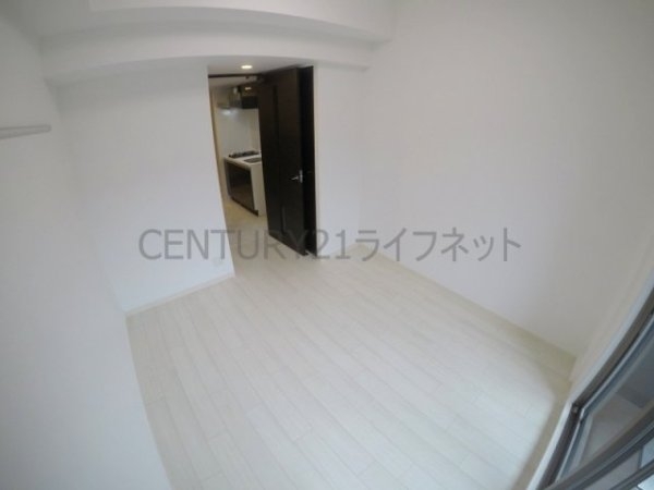 大阪市東淀川区西淡路４丁目のマンション