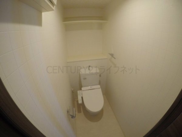 大阪市淀川区十三東１丁目のマンション