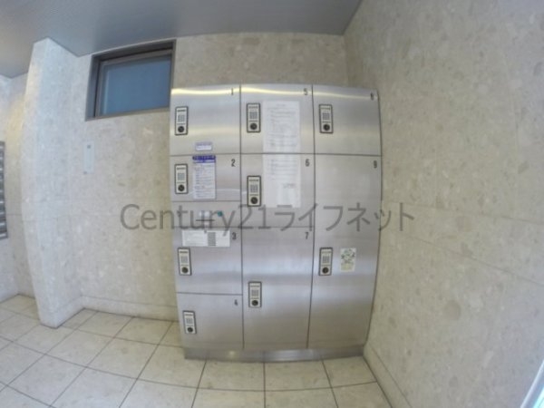 大阪市淀川区東三国４丁目のマンション