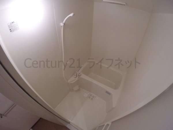 大阪市淀川区東三国４丁目のマンション