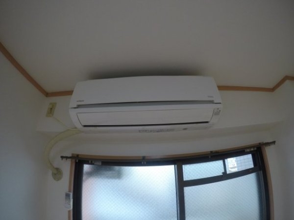 大阪市東淀川区西淡路３丁目のマンション