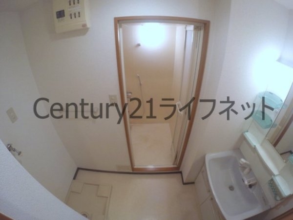 大阪市淀川区木川西２丁目のマンション