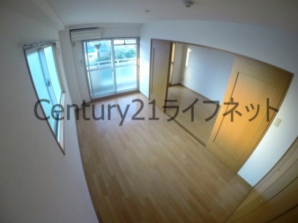 大阪市淀川区木川西２丁目のマンション