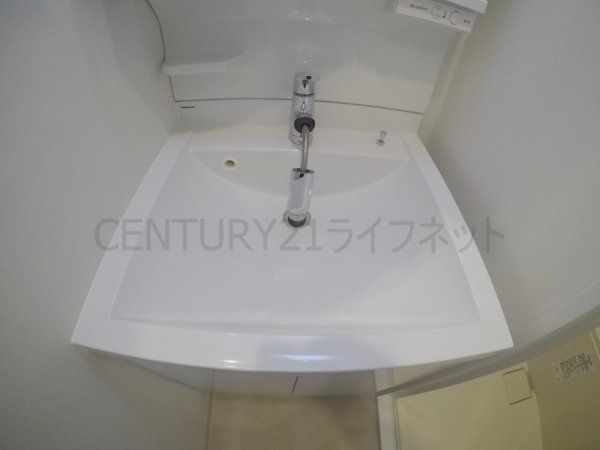 大阪市淀川区十三本町１丁目のマンション
