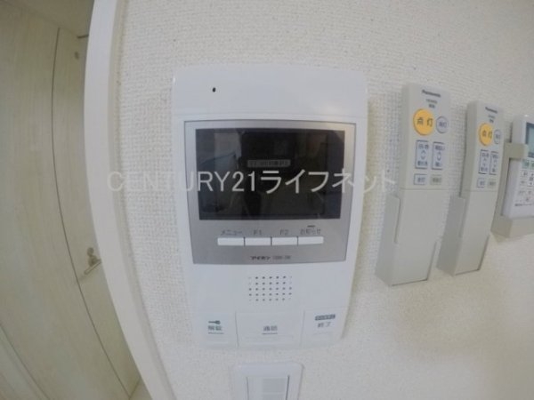大阪市東淀川区西淡路３丁目のアパート