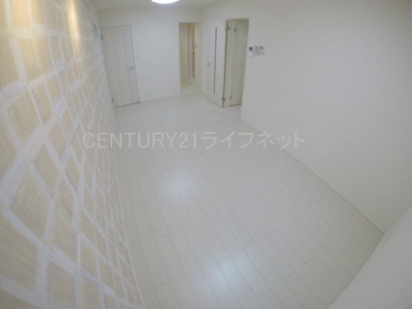 大阪市東淀川区西淡路３丁目のアパート