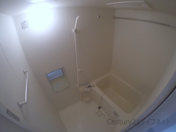 大阪市淀川区東三国２丁目のマンション