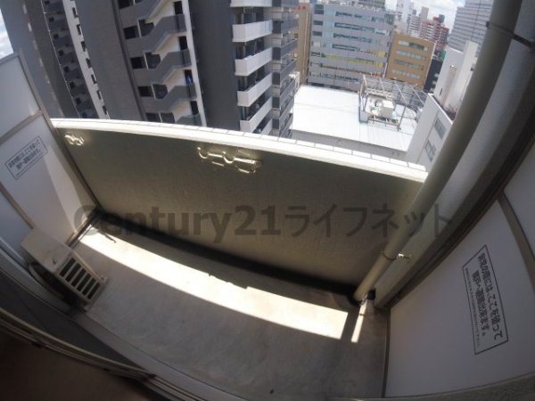 大阪市淀川区十三本町１丁目のマンション
