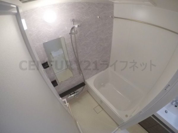吹田市穂波町のマンション