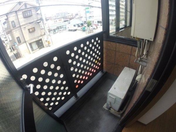 大阪市淀川区東三国６丁目のマンション