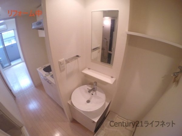 大阪市淀川区木川東２丁目のマンション