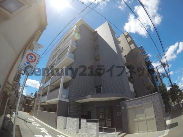 大阪市淀川区東三国４丁目のマンション