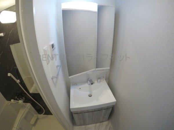 吹田市垂水町３丁目のマンション