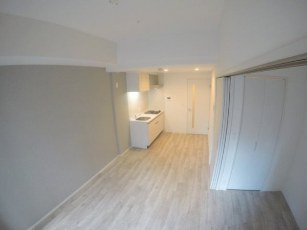 コンフォリアリヴ南森町2