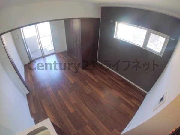 大阪市淀川区三国本町３丁目のマンション