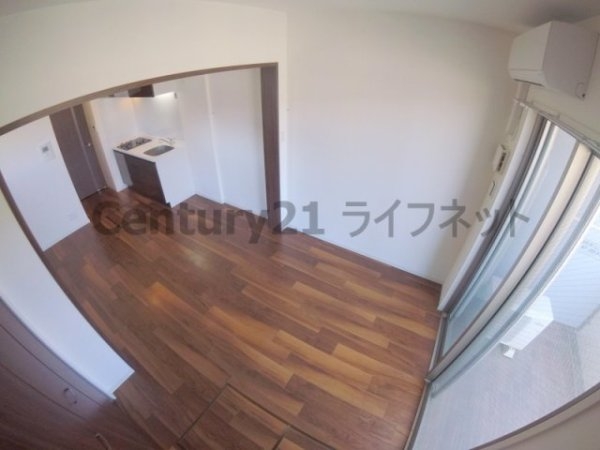 大阪市淀川区三国本町３丁目のマンション