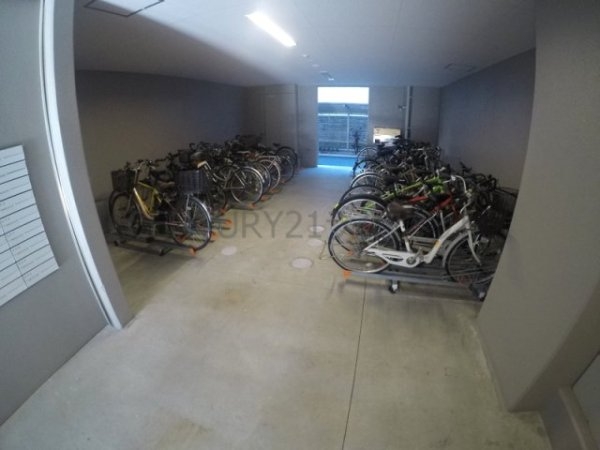 吹田市垂水町３丁目のマンション