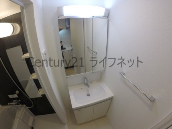 大阪市東淀川区東中島２丁目のマンション