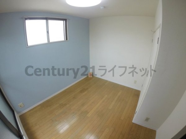 大阪市淀川区新高３丁目のマンション