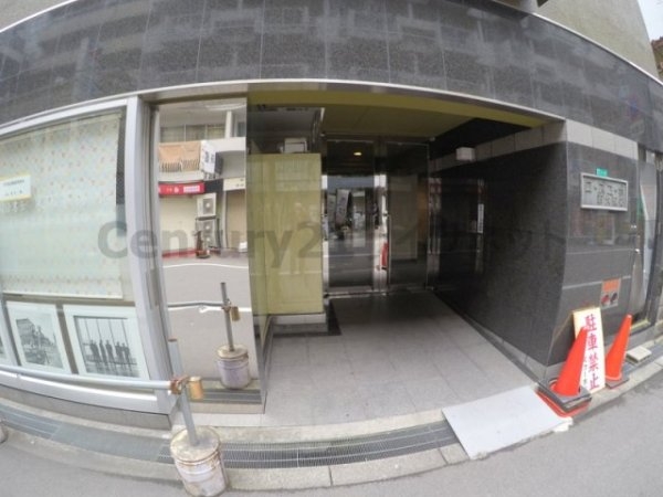 大阪市淀川区西中島４丁目のマンション