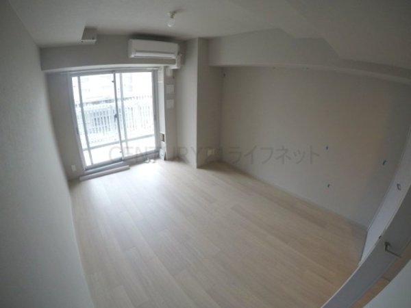 吹田市垂水町３丁目のマンション