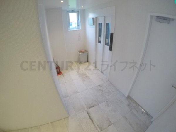 大阪市東淀川区西淡路２丁目のマンション