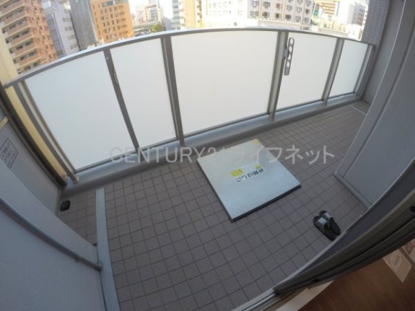 吹田市広芝町のマンション
