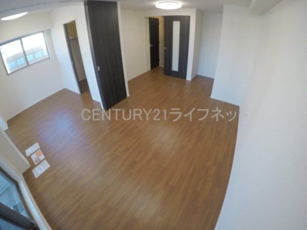 吹田市広芝町のマンション