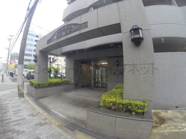 大阪市淀川区東三国２丁目のマンション