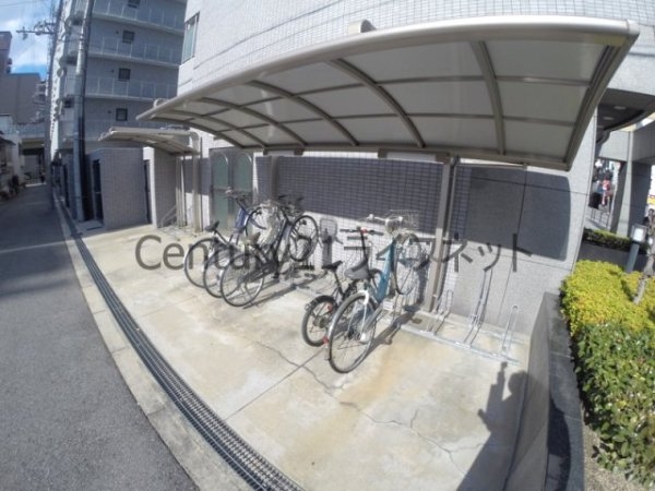 大阪市淀川区東三国２丁目のマンション