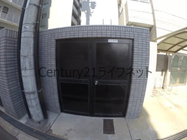 大阪市淀川区東三国２丁目のマンション