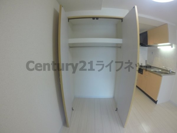 大阪市淀川区十三東３丁目のマンション
