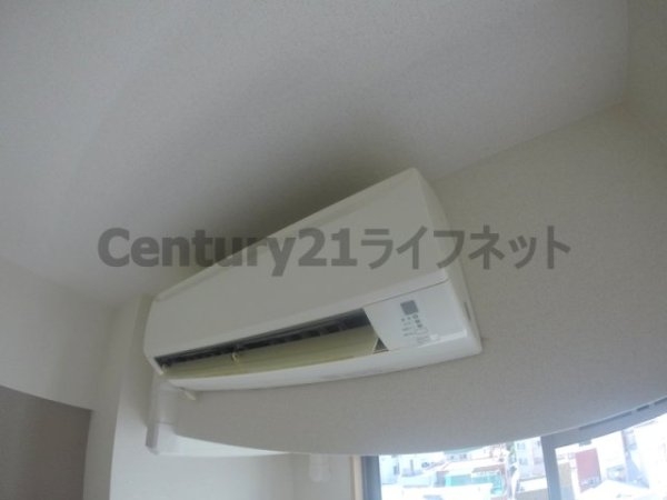 大阪市淀川区十三東３丁目のマンション