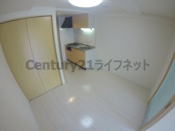 大阪市淀川区十三東３丁目のマンション