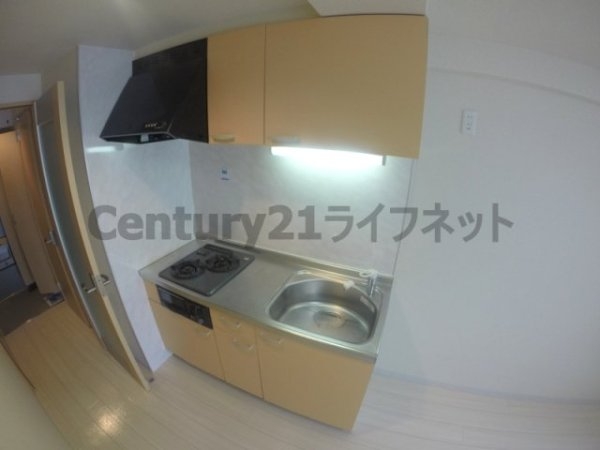 大阪市淀川区十三東３丁目のマンション
